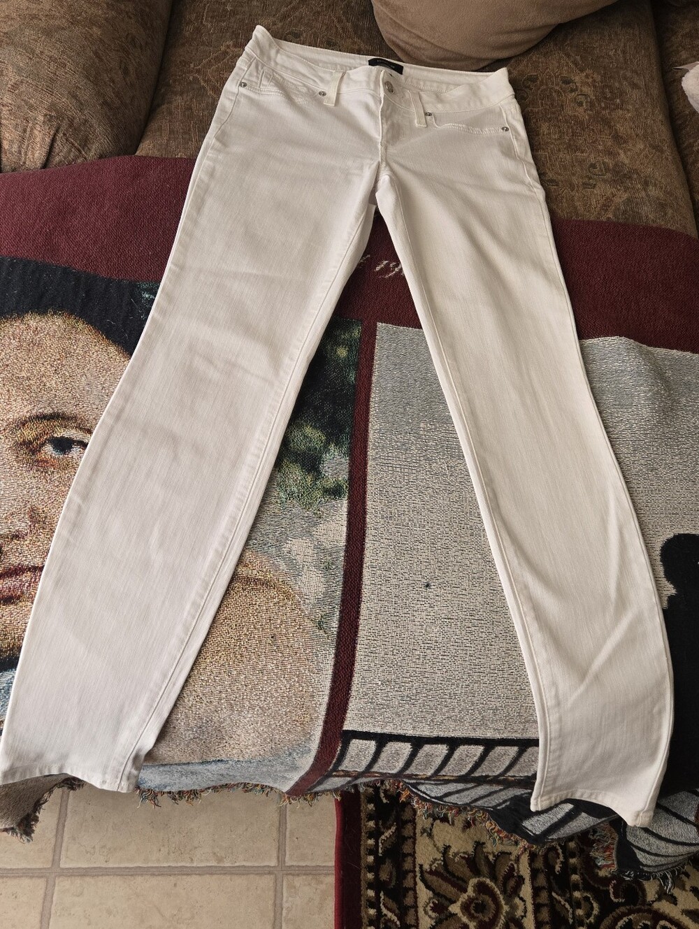 BEBE White Jeans 27